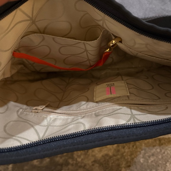 Black and Cream Patterned Women's Bag - Picture 5 of 8